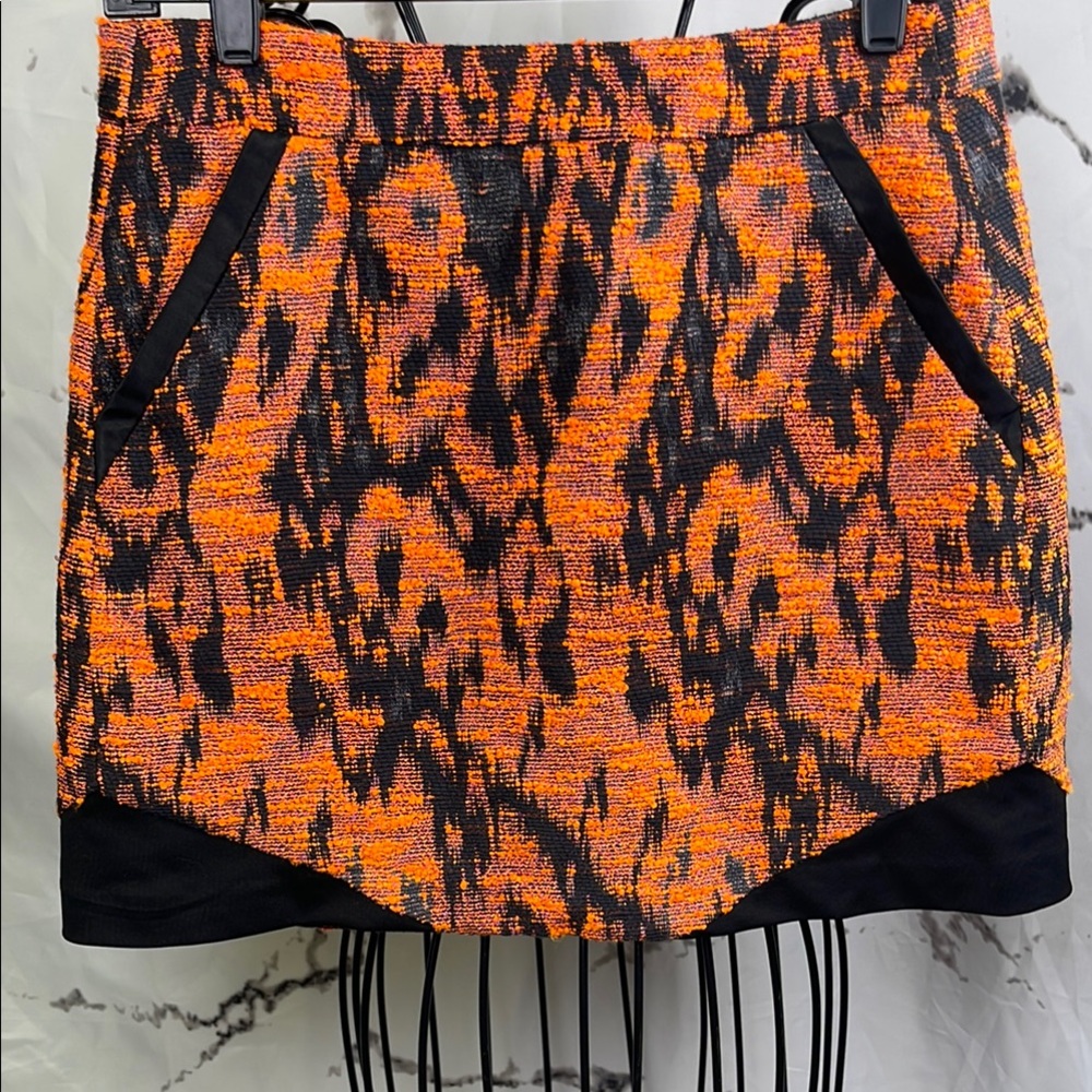 MM Couture Boucle Mini Skirt Abstract Textured Pencil Pockets Back Zip